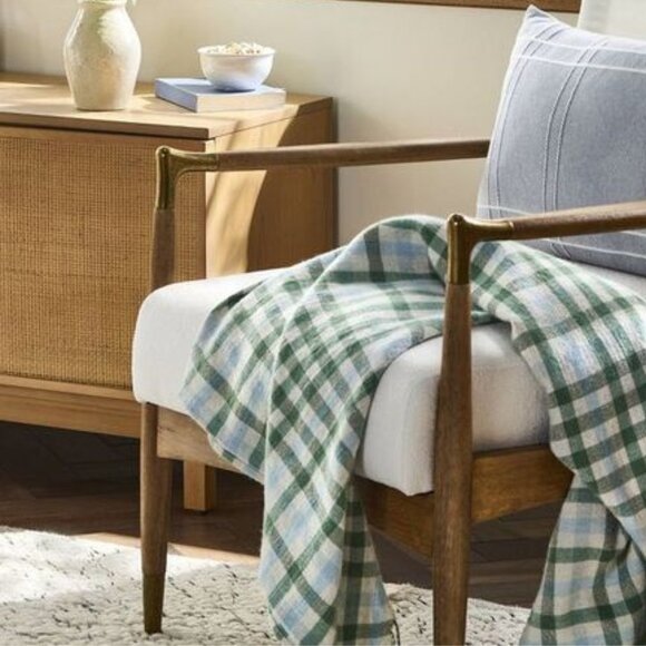 HEARTH & HAND Magnolia Plaid Fringe Throw Blanket - Picture 2 of 8